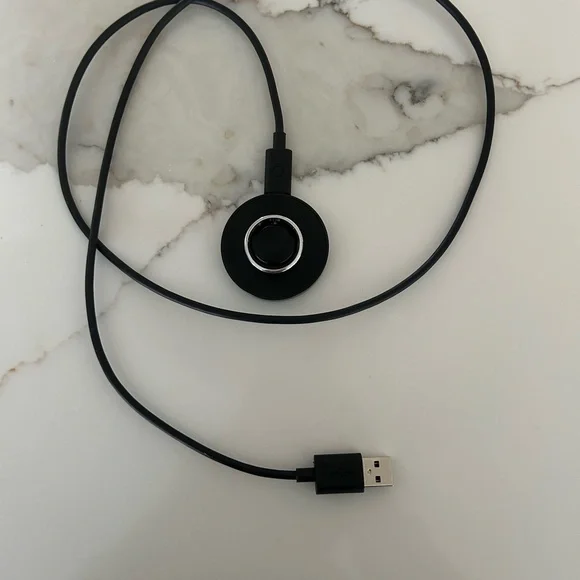 Oura Ring Gen3 - Picture 1 of 1